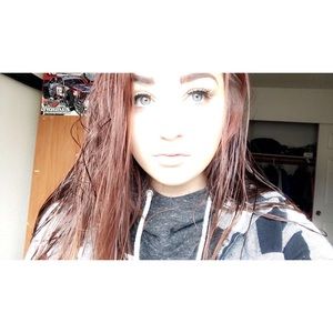 Meet your Posher, Breanna